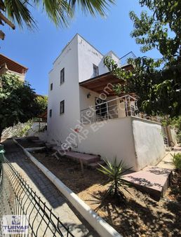 Turyap Foça'dan Site İçerisinde 3+1 Müstakil Satılık Dubleks