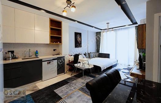 Hacet Meydanında Lüks Site İçinde, Full Eşyalı 1+1 Daire!