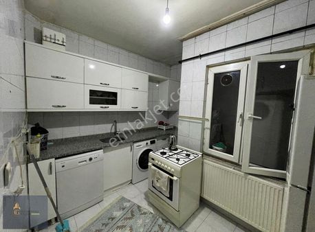 Cennet Gyodan Çocuk Polisi Civarı Yıkım Kararsız Ara Kat D.gazlı