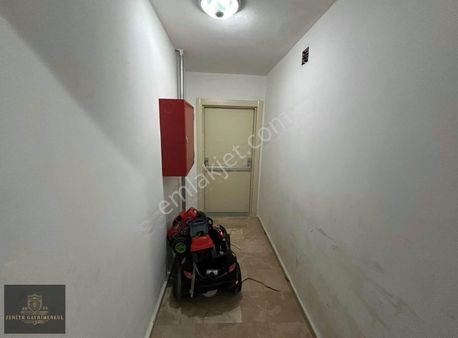 Pelitlide 3+1 180 M2 Geniş Ferah Deniz Manzaralı Kiralık Daire
