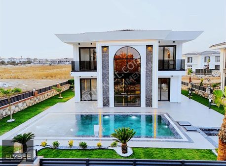 Didim Efeler De Satılık Özel Mimari 4+1 Ultra Lüks Villa