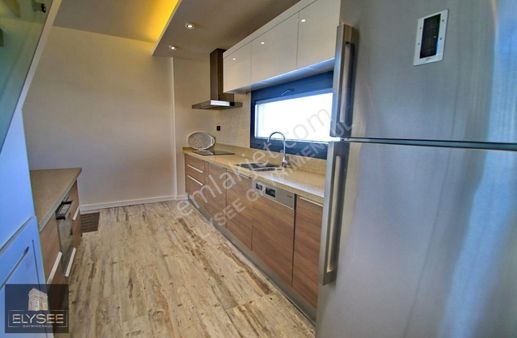 Güzelçamlı Denize 500mt Tam Müstakil Havuzlu Bahçeli Villa