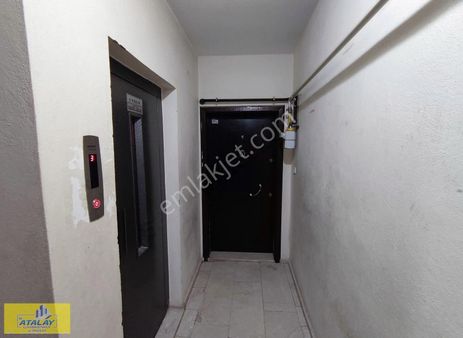 Öz Atalay Gayrimenkulden Çarşı Merkezde Lüks 3+1 Kiralık Daire