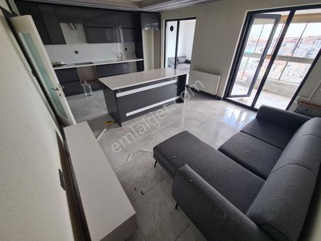 Panaromik Ankara Manzaralı Ultra Lux Yapılı 3-banyolu 5+1 Dublex