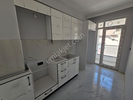 *genç Grup* Tombakzade Cd Dibi Balkonlu Yerden Isıtma Arakat 2+0