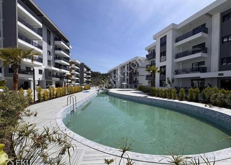 Kuşadası'nda Satılık Sıfır 3+1 Daire