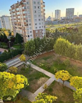 Ata Mahallesinde Güvenlikli Sitede Satılık 3+1 Dare