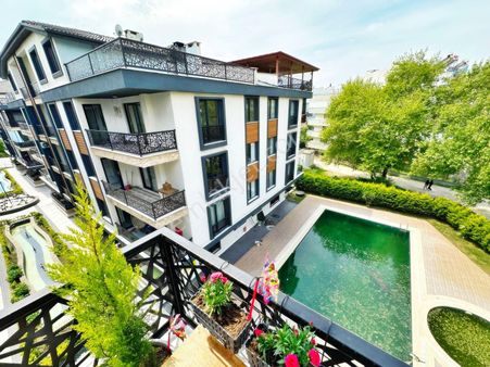 🛑🛑aktiften Akçay'da Satılık Yüzme Havuzlu Ebeveyn Banyolu Otoparklı Harika 2+1daire