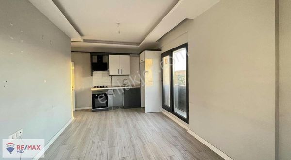 Şakran Denize Yakın Ara Kat 2+1 Şık Ve Kullanışlı Satılık Daire
