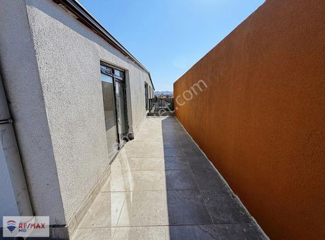 Burhaniye Hacı Ahmette 3+1 Sıfır Teraslı Dublex