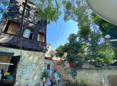 Ekşioğlu Gyd'den Beyoğlu 2. Derece Tarihi Bina Satılık Ve Arsa