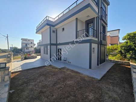 Didim Mavişehir’de Satılık 5+1 Konforlu Lüks Villa