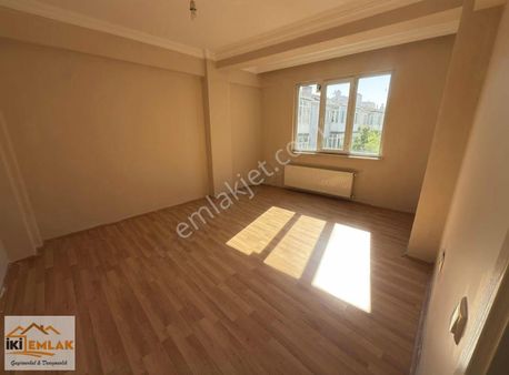 İki Emlak'tan Yenibağlar Mah Çayır Sk Espark Karşısı Kiralık 2+1