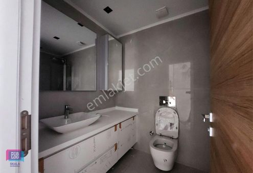 Dialog Skala Shu 09 Daire Kiralık Acık Cephe Köse Tıp 129 Balkan