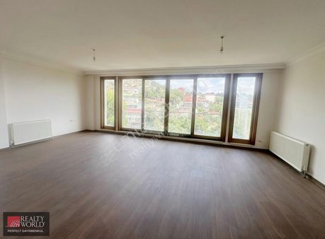 *realty World*sarıyer Maden'de Bahçeli Satılık 3+1 Ara Kat Daire