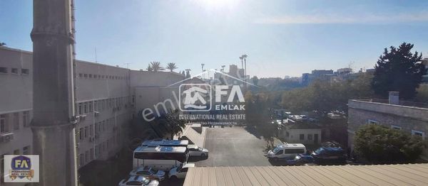 Merkezi Konum Olan Valilği Civ.fırsat 2 Tapulu Satılık Ofis