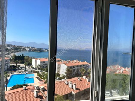 Kuşadası Kadınlar Denizi Mah. Denize Sıfır Full Eşyalı Satılık 2+1 Daire