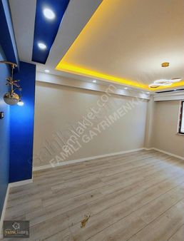 *kapaklı Yunus Emre Mah 2+1 80 M2 Yüksek Giriş Satılık Daire