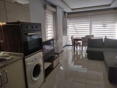 Kurttepe’nin Gözde Konumunda Lüks 1+1 Full Eşyalı Kiralık