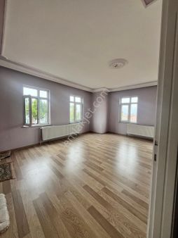 Camiatik Mahallesin3+1 Kiralık Daire