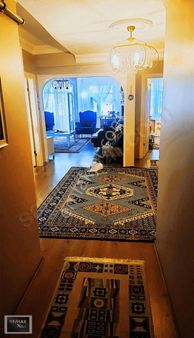 Bakırköy Osmaniyede, Çok Geniş Ve Ekonomik Satılık 3+1