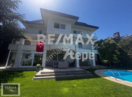 Tek Yetkili Remax7tepe'den Konaklar Manzaralı Havuzlu Villa