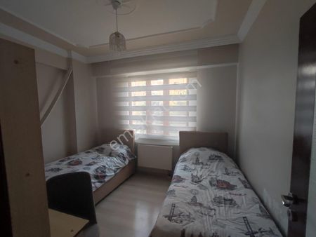 Şatopark Ve Milet Bahçesi Arasında Acil Satılık 3+1 Daire