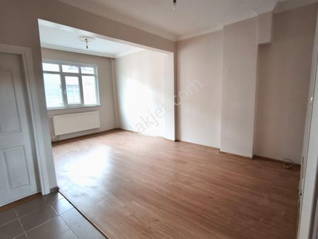 Eyüp Defterdar Mh.modesa Da 2+1 / 65m2 / 4.kat / Bakımlı-boyalı / Ulaşım Süper