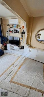 Satılık 3+1 Yüksek Giriş İşyeri Ve Meskene Uygun Millet Cad 2d