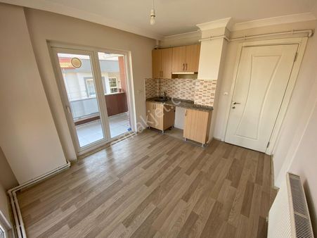 Muğla Menteşe Kötekli Mah. C Kapıya Yakın 2+1 Kiralık Daire