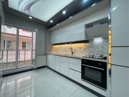 Sincan Mareşal Çakmak Mh.'de 3+1 Y.giriş Ebeveyn Banyolu Satılık Daire