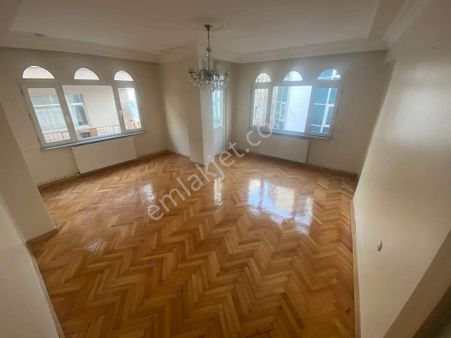 Merkezi Konumda Ferah Ön Cepheli Satılık 3+1 Daire