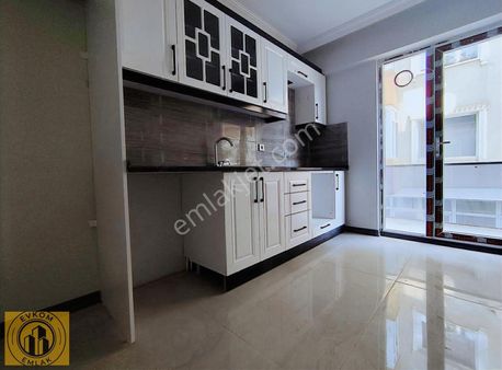 Evkom Emlaktan Çobançeşme Mah De Ebeveyn Banyolu Daire