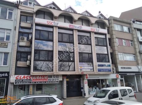 Aybarstan Cadde Üzerinde İçi Yapılı 2.katta 2+0 Satılık