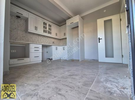 Derince Fatih Mah.2+1 Sıfır Çatı Dubleks Daire