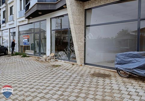 Remax Mavi Den Karapürçek Te Ana Cadde Üstü Kiralık Dükkan
