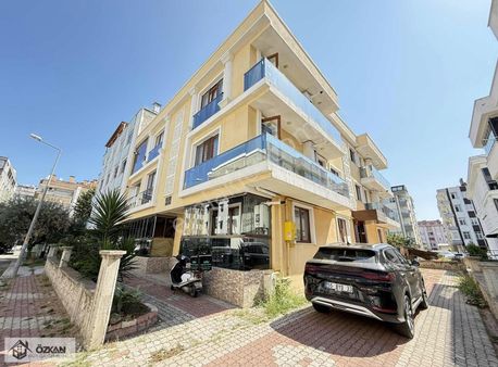 Ömürevlerinde Sahile Yakın Eşyalı 1+1 Daire