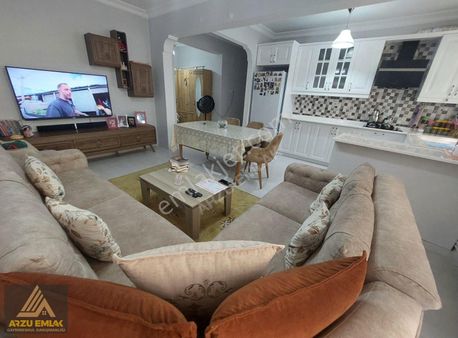 Arzu Emlak'tan Yunus Emre Mah.satılık Masrafsız Ara Kat Daire