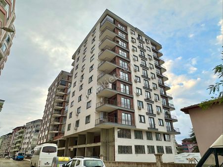 Yomra Sancak Mahallesinde Kiralık 1+1 Klimalı Daire