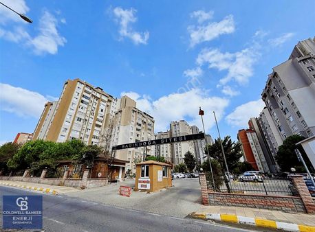 Beylikdüzü Basındoğa Sitesi Satılık 3+1 Daire Full Tadilatlı