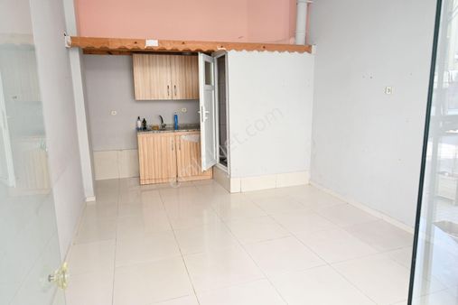 Üstünkent'ten Bahçelievler Mah 1+0 Eşyalı Kiralık Dükkan Ofis
