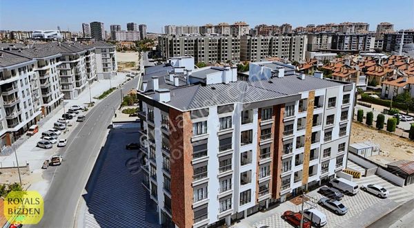 Meram Gazze Caddesi Site İçi Arakat 3+1 '' Geniş Lüx Daire ''