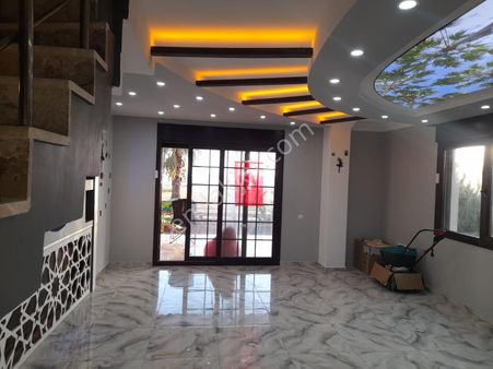 İzmir Dikili Kabakumda Satılık Tripleks Yazlık