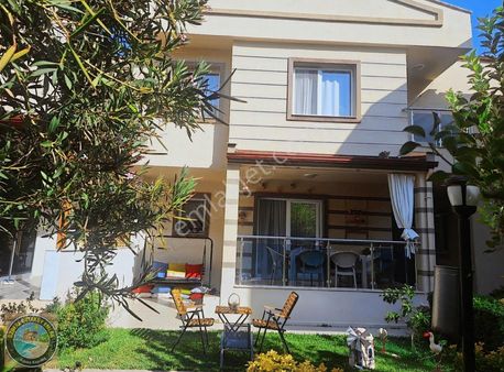 Ortakoyden Satılık Denize Sıfır Sitede Yazlık