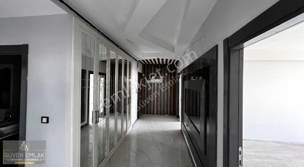 Güven Emlaktan Çöşnük'te 4+1 Lüks Daire!