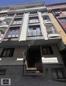 Göztepe'de Merkezi Konumda Satılık Yüksek Giriş Kat