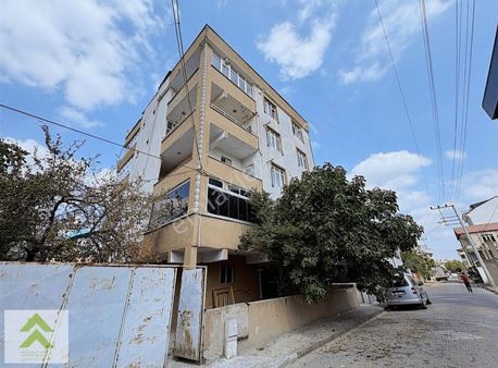 İzmit Sanayi Mah' De Fırsat 4+1 Satılık Daire