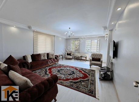 Karadeniz Emlak'tan Sahile Yürüme Mesafesinde 3+1 Satılık Daire