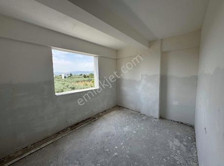 Dostlardan Efendide Satılık 2+1