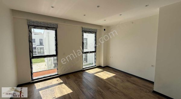 Serkan Metinden Yaşamkentte Satılık Site İçi 4+1 Villa